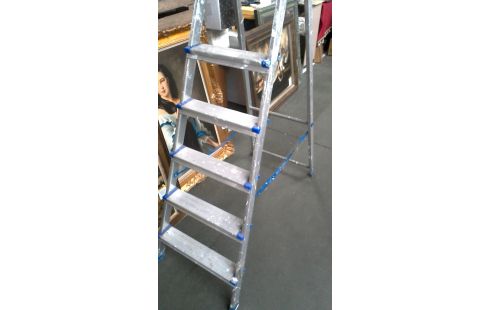 TRAPLADDER GAMMA 6 TREDEN