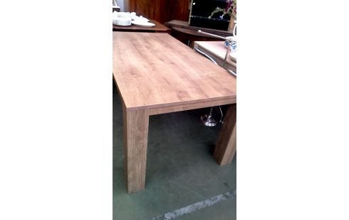 TAFEL EETKAMER HOUT LOOK