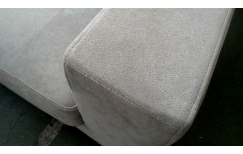 BUTACA. 3 PLAZAS GRIS MICROFIBRA LIGNE ROSET