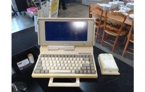 ORDINATEUR TOSHIBA VINTAGE T-1200 + BATTERIE