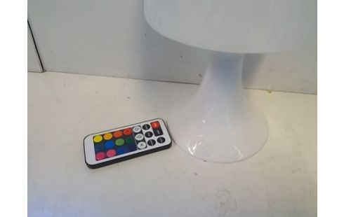 LAMPE DECO LED AVEC TELECOMMANDE