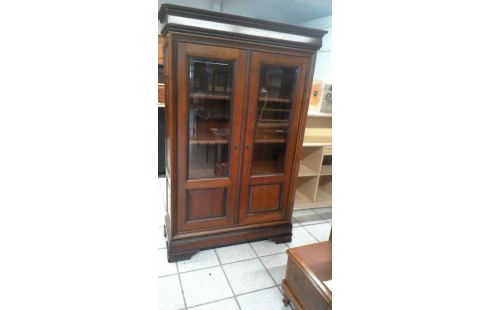 ESCAPARATE 2 PUERTAS