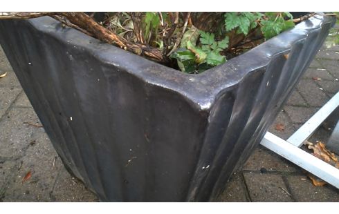 BLOEMPOT VIERKANT EMAIL GROOT