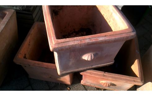 BAC A FLEURS TERRA COTTA CARRE MEDIUM L UNITE