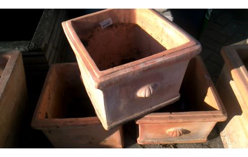 BAC A FLEURS TERRA COTTA CARRE MEDIUM L UNITE