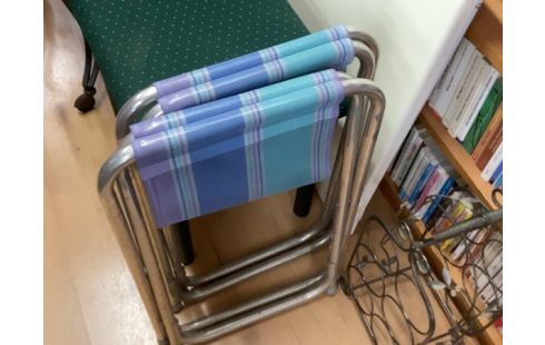 TABOURET PLIANT BLEUS DE CAMPING