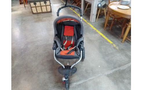 POUSSETTE 3 ROUES JANE