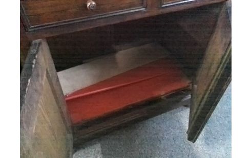 MEUBLE BAS AVEC MARBRE 2T 2P (MANQUE 1 POIGNEE)