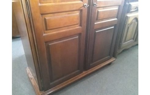 ARMOIRE 2P MERISIER AVEC 2 PENDERIES