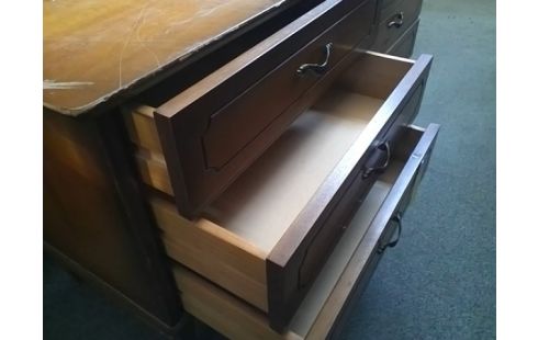 COMMODE 6T (L130 / P47 / H 66)