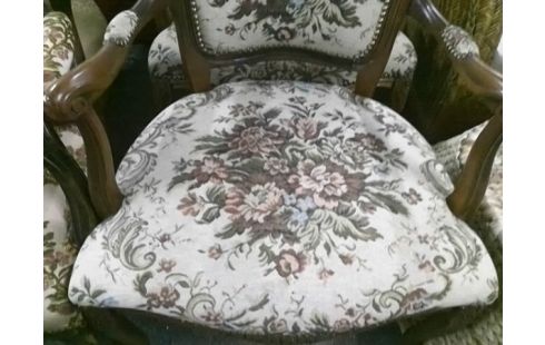 FAUTEUIL STYLE LOUIS PHILIPPE MOTIF FLEURS