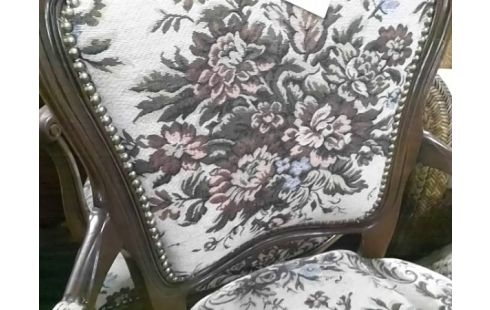 FAUTEUIL STYLE LOUIS PHILIPPE MOTIF FLEURS