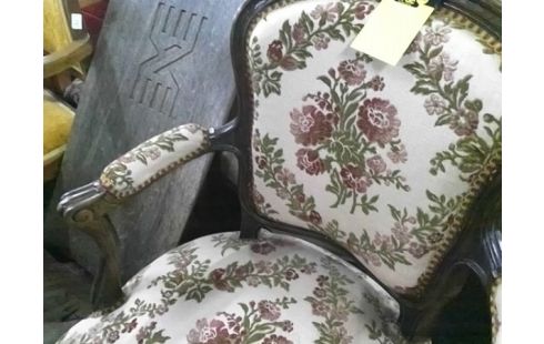 FAUTEUIL TISSU MOTIF FLEURS
