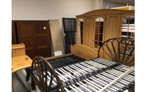 CHAMBRE A COUCHER COMPLETE PIN GR 5P COMMODE CHEVETS