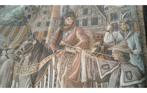 TAPICERÍA MUJER SOBRE, , CABALLO