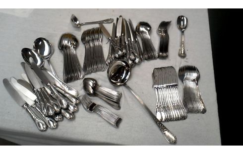 COUVERT ARGENTE STYLE LOUIS XV