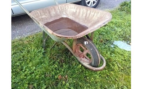 BROUETTE METAL VERTE