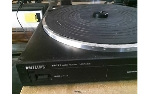 PLATINE VINYLE PHILIPS FP772