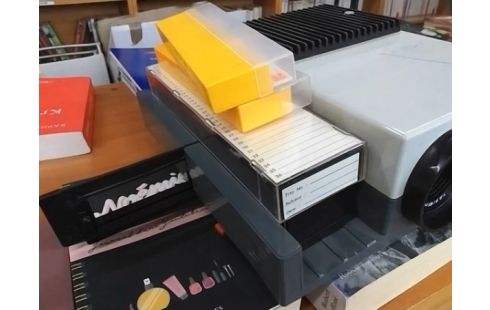 PROJECTEUR DIAPO MAGINON GAF 101