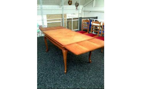 ESSZIMMERTISCH HOLZ KIRSCHBAUM AUSZIEHBAR