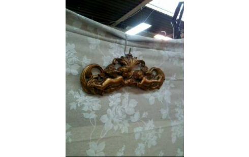 WANDDEKO HOLZ PUTTENMOTIV GOLDF.