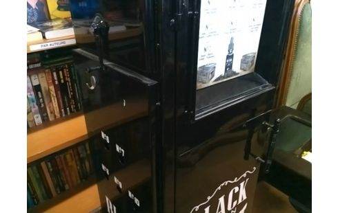 DECORATION STATION POMPE A ESSENSE NOIR BLACK EDITION (LUMINEUSE) + ACCESSOIRES)