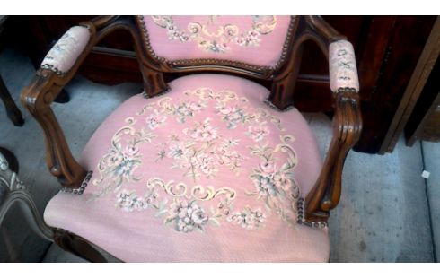 SILLA RAMA ESTILO LUIS XV ROSA TEJIDO FLOR