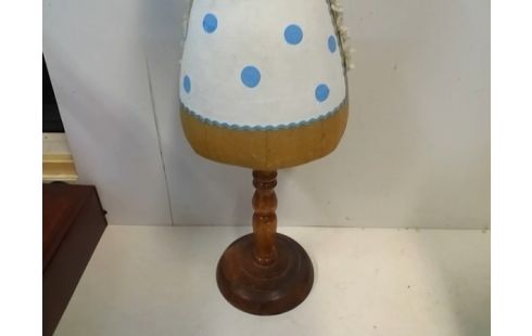 MANNEQUIN PORTE BIJOUX BOIS MM