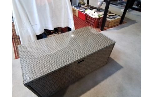 TABLE BASSE DE JARDIN DESSUS VERRE + COFFRE