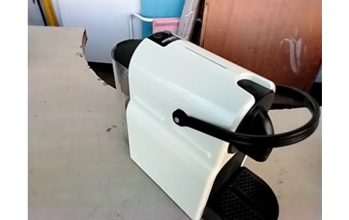 CAFETIERE EXPRESSO NESPRESSO ACCRSV