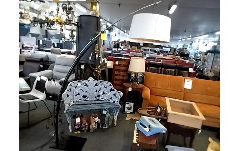 LAMPADAIRE NOIR ET METAL