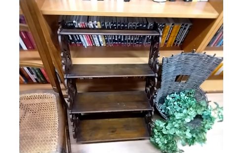 ETAGERE MURALE 4 ETAGES