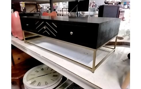 TABLE BASSE 3 TIROIRS NOIR ET DORÉ