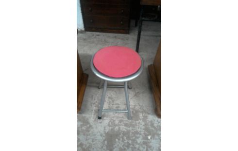 TABOURET  EN L'ETAT