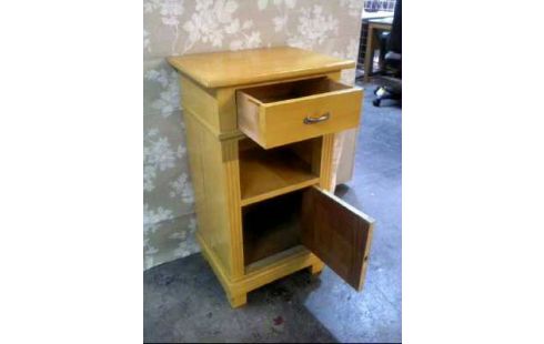 NACHTTISCH HOLZ HELL 1-TÜR 3-EB. 1-SCHUBL.