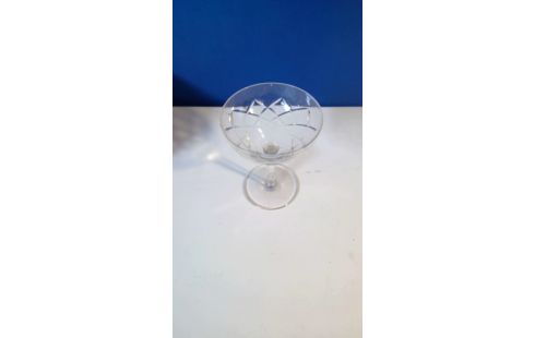 COUPES X 4 DEGUSTATIE 