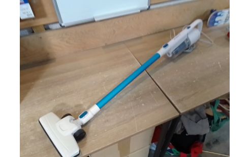 ASPIRATEUR BALAI AMBIANO