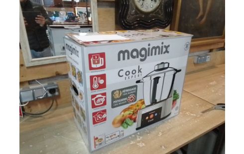 ROBOT MENAGER COOK EXPERT NEUF GARANTIE 24 MOIS