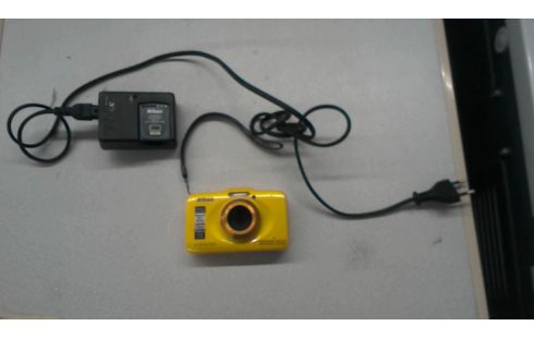 CÁMARA DE FOTOS NIKON