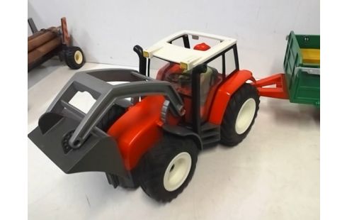 PLAYMOBIL TRACTEUR AVEC REMORQUE FOIN