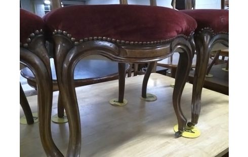 LOT DE 4 CHAISES VELOURS BORDEAUX