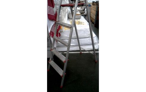 ESCALERILLA ALUMINIO