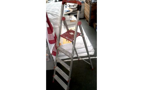 ESCALERILLA ALUMINIO