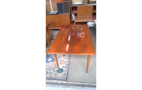 EETKAMERTAFEL VINTAGE  PALLIS/HOOGLANS