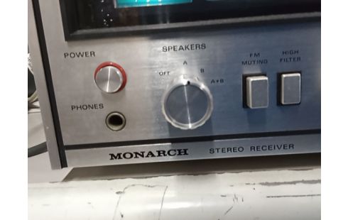 AMPLI MONARCH 5500 VINTAGE