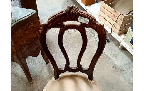 CHAISE DE STYLE LA PIECE