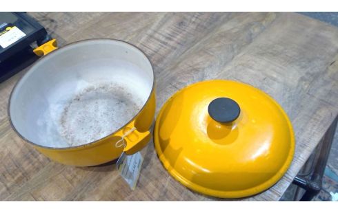 CASSEROLE LE CREUSET