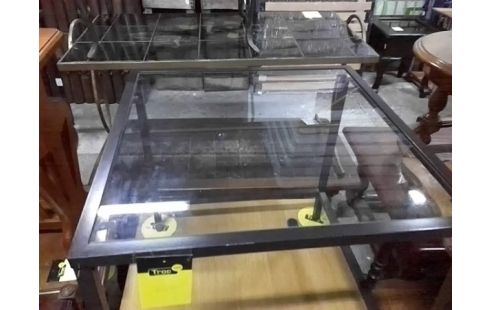 TABLE D'APPOINT FER ET PLATEAU VERRE