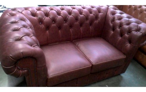 FAUTEUIL 2 PLACES CHESTERFIELD BORDEAUX CUIR