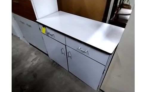 MEUBLE FORMICA 2P 2T BLANC